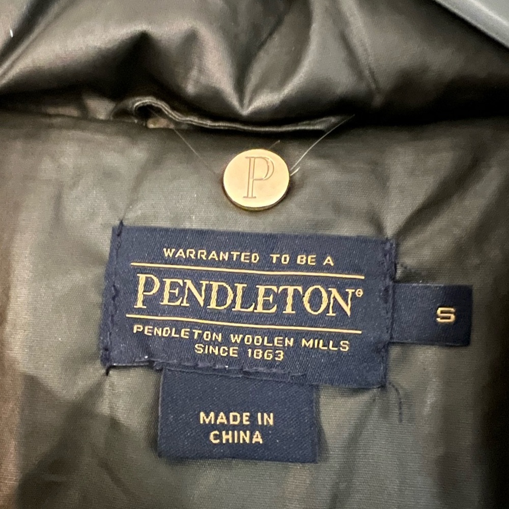 Pendleton Rain Jacket - image 5